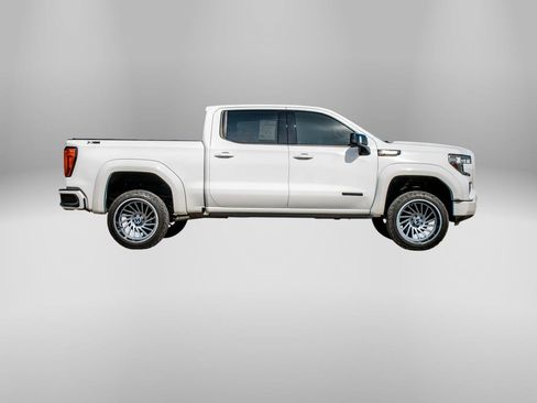 Used 2021 GMC Sierra 1500 Elevation w/ Preferred Package AWD/4WD image 2