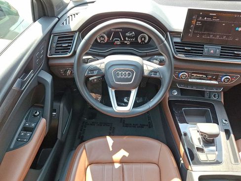 Used 2023 Audi Q5 2.0T Premium Plus w/ Premium Plus Package AWD/4WD image 27