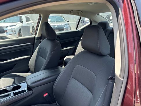 Used 2023 Nissan Altima 2.5 SV image 15