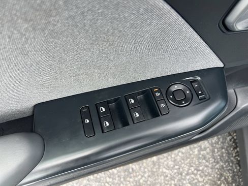 Used 2025 Kia K4 EX FWD image 15
