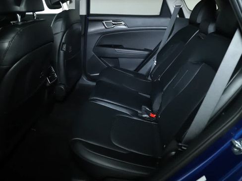 Used 2023 Kia Sportage EX FWD image 14