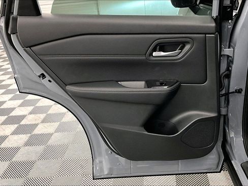 New 2026 Nissan Rogue SV AWD/4WD image 59
