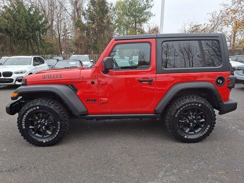 Used 2021 Jeep Wrangler Willys image 8