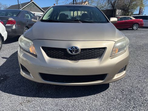 Used 2009 Toyota Corolla LE FWD image 2