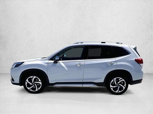 Used 2023 Subaru Forester Touring AWD/4WD image 6
