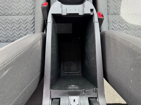 Used 2024 Chevrolet Equinox LT AWD/4WD image 27