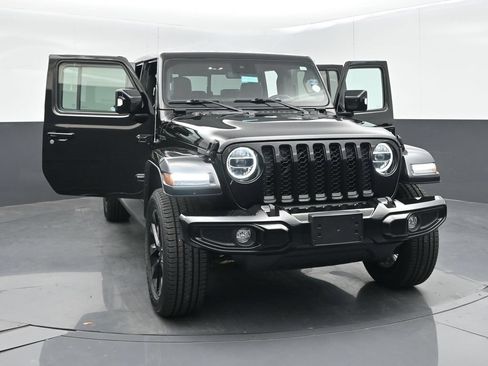 Used 2022 Jeep Gladiator Overland AWD/4WD image 62