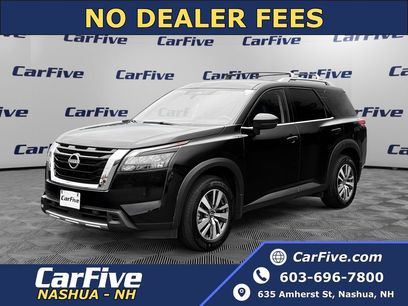 Used 2025 Nissan Pathfinder SL
