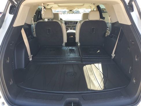 Used 2021 Buick Enclave Premium w/ Sun and Sites Package image 22