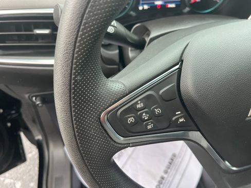 Used 2024 Chevrolet Equinox LS w/ LS Convenience Package image 11