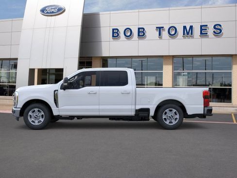 New 2026 Ford F250 XLT w/ XLT Premium Package RWD image 3