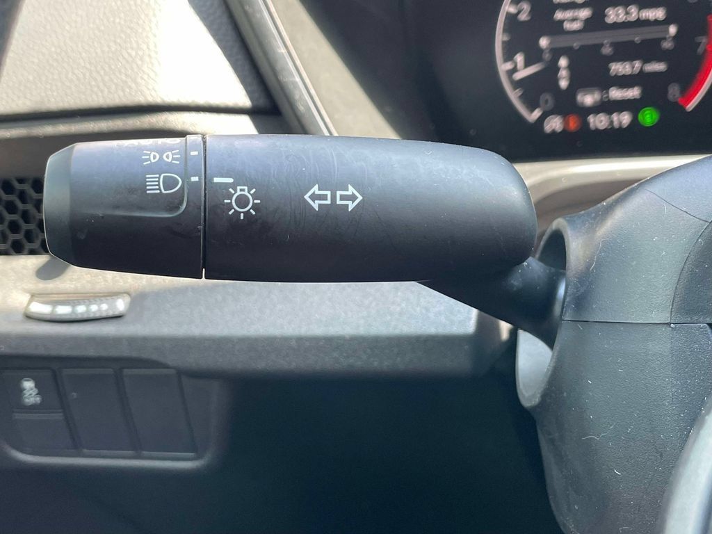 Used 2024 Honda CR-V EX image 24