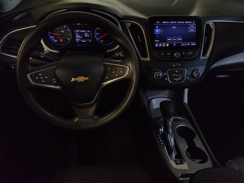Used 2023 Chevrolet Malibu LS FWD image 22