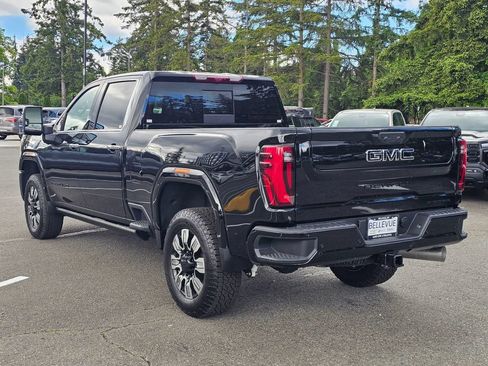 New 2026 GMC Sierra 3500 Denali w/ Denali Reserve Package AWD/4WD image 3
