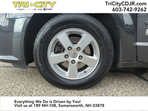 Used 2012 Dodge Grand Caravan SXT image 31