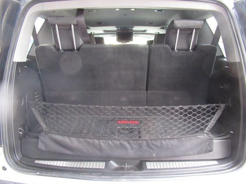 Used 2017 GMC Yukon Denali w/ Open Road Package AWD/4WD image 14