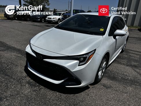 Used 2023 Toyota Corolla SE FWD image 1