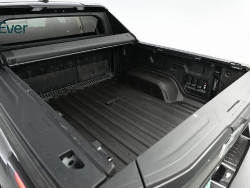 Used 2024 Chevrolet Silverado EV RST image 18