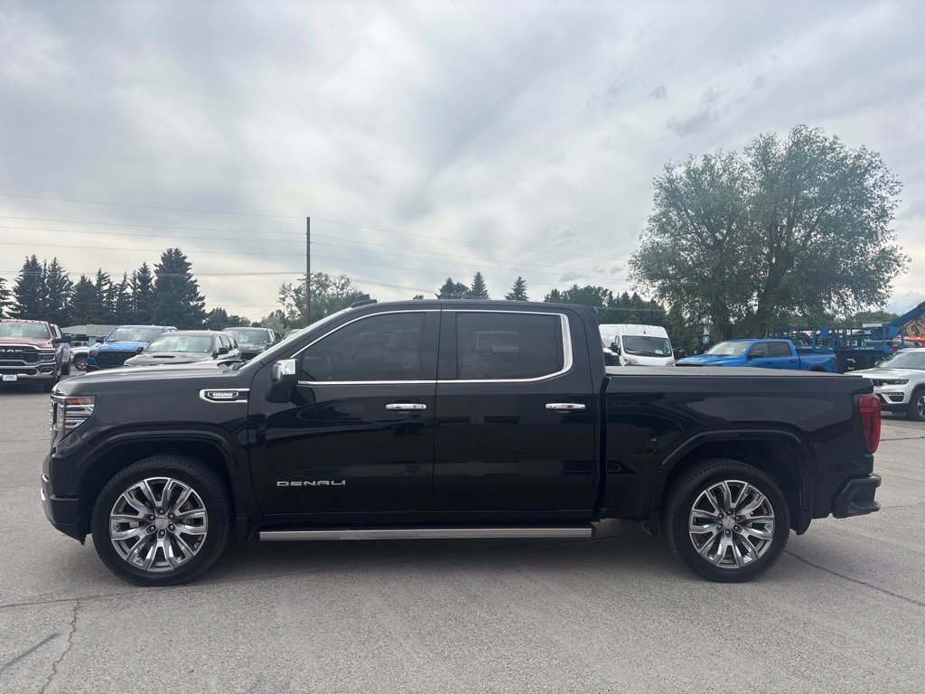 Used 2023 GMC Sierra 1500 Denali w/ Denali Reserve Package AWD/4WD image 5