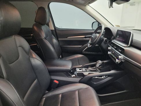 Used 2022 Kia Telluride LX AWD/4WD image 21