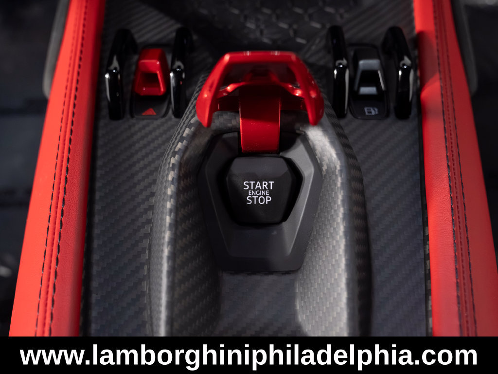 Used 2024 Lamborghini Revuelto AWD/4WD image 29