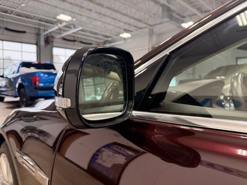 Used 2017 Jaguar XJ L Portfolio image 11