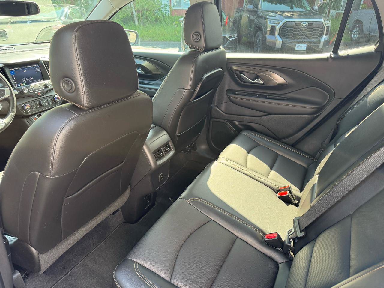 Used 2021 GMC Terrain SLT AWD/4WD image 11