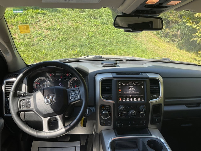Used 2017 RAM 1500 Big Horn AWD/4WD image 9