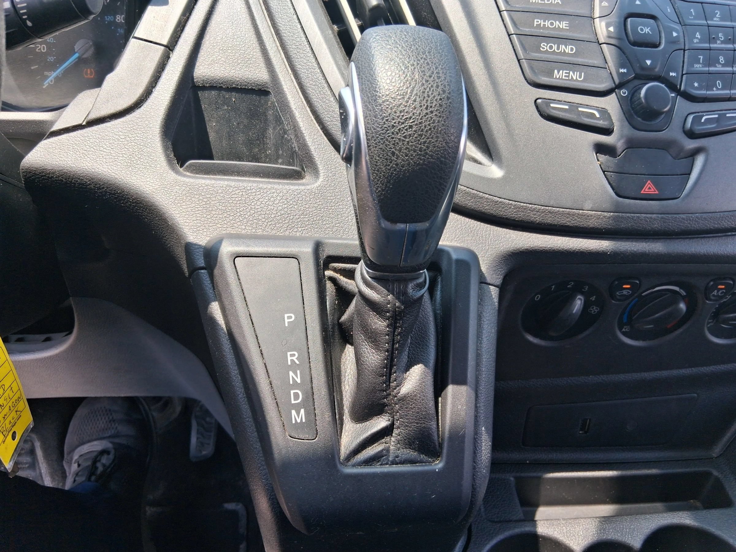 Used 2019 Ford Transit 150 XL RWD image 43