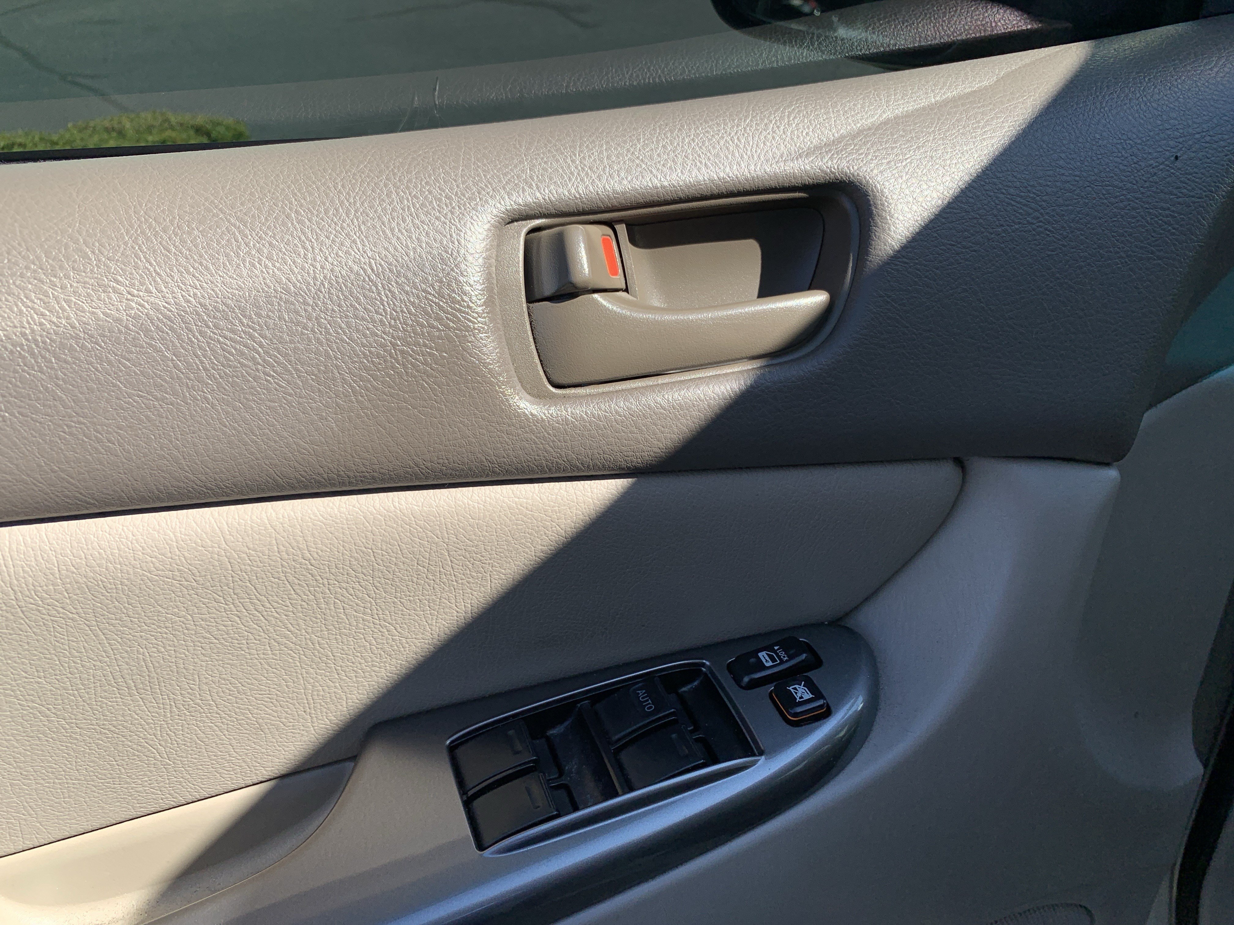 Used 2008 Toyota Sienna LE FWD image 15