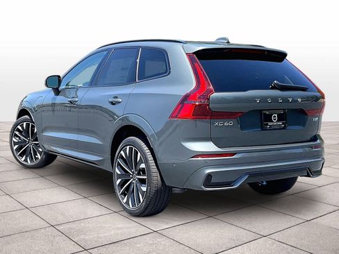 New 2026 Volvo XC60 T8 Ultra w/ Climate Package AWD/4WD image 3