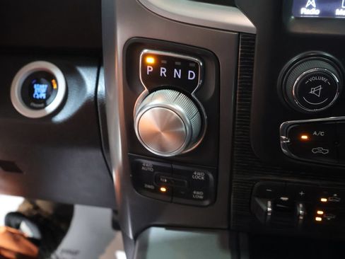 Used 2015 RAM 1500 Limited AWD/4WD image 30