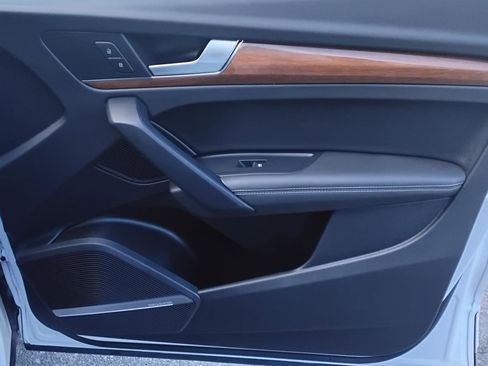 Certified 2023 Audi Q5 Prestige w/ Prestige Package image 24