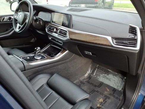 Used 2022 BMW X5 xDrive40i w/ Premium Package AWD/4WD image 27