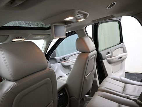 Used 2013 Chevrolet Tahoe LT w/ Luxury Package image 24