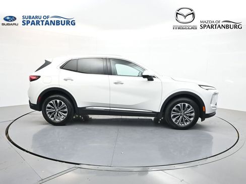 Used 2024 Buick Envision Preferred AWD/4WD image 9