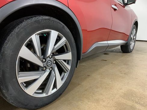 Used 2020 Nissan Murano SL w/ Moonroof Package AWD/4WD image 9