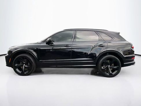 Used 2022 Bentley Bentayga image 4