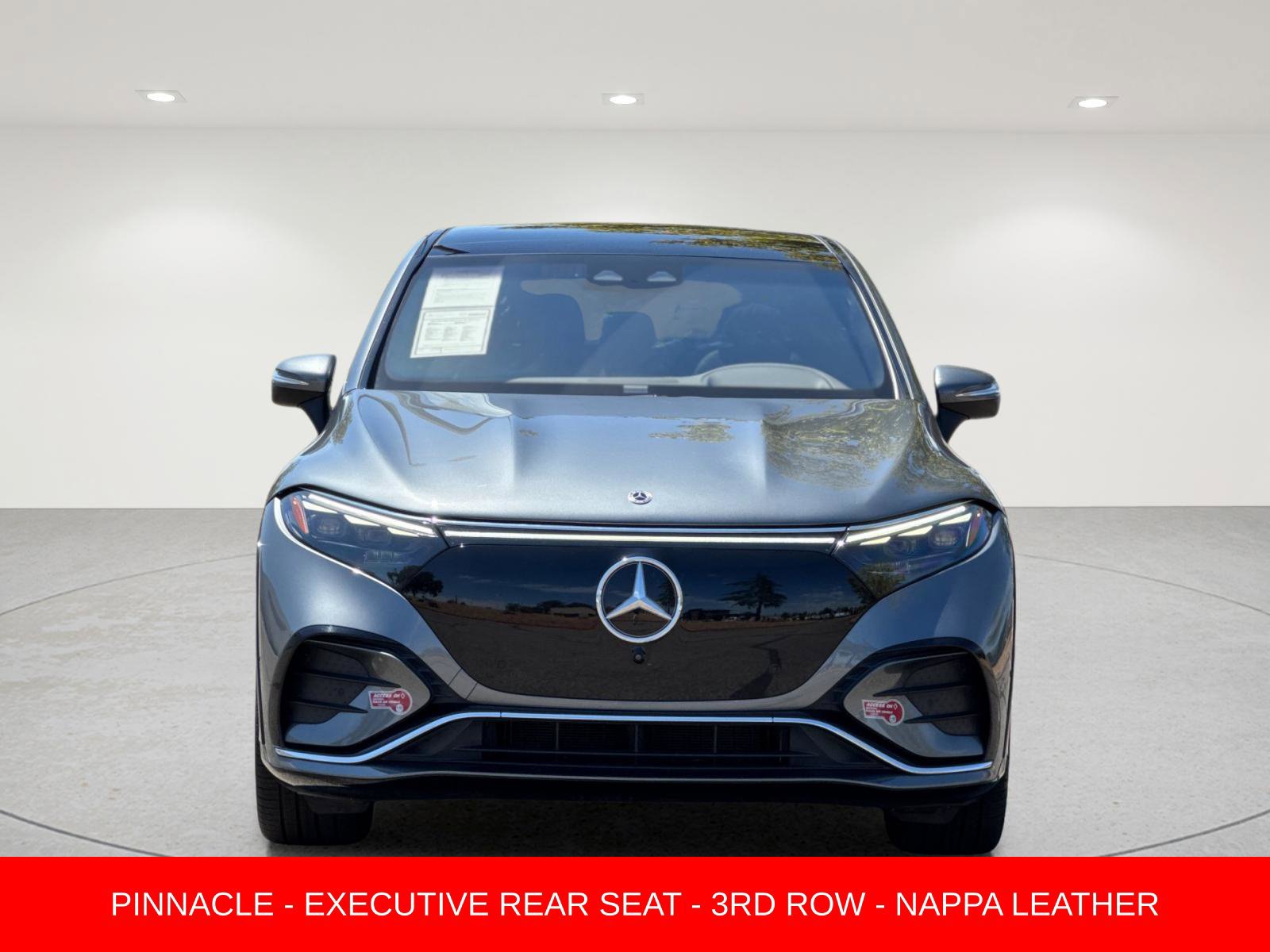 Used 2023 Mercedes-Benz EQS 580 4MATIC SUV image 9