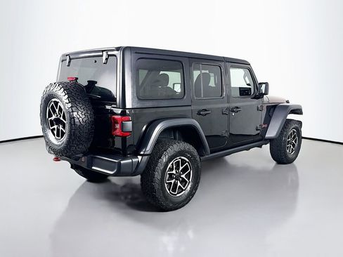 Used 2025 Jeep Wrangler Unlimited Rubicon image 5