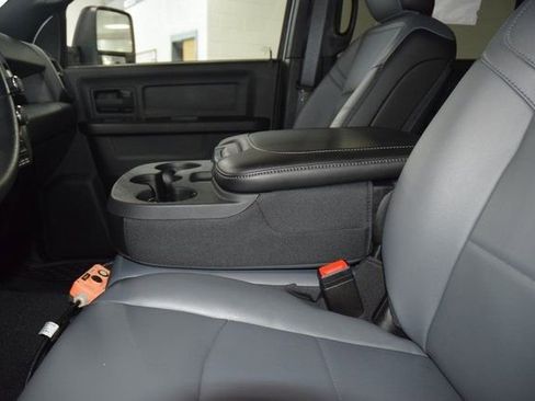 Used 2023 RAM 4500 Tradesman image 33