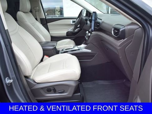 Used 2022 Ford Explorer Platinum w/ Equipment Group 601A AWD/4WD image 7