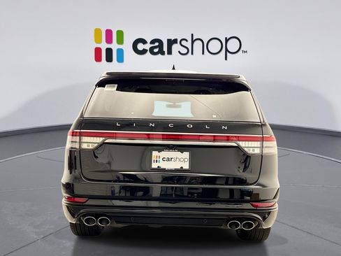 Used 2023 Lincoln Aviator Reserve w/ Equipment Group 201A AWD/4WD image 4