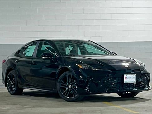 New 2026 Toyota Camry Hybrid w/ Multimedia Upgrade Package AWD/4WD image 1