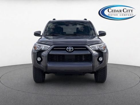 Used 2021 Toyota 4Runner SR5 AWD/4WD image 5