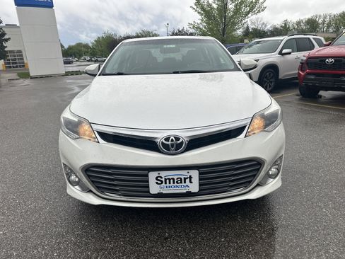 Used 2015 Toyota Avalon XLE Touring FWD image 8