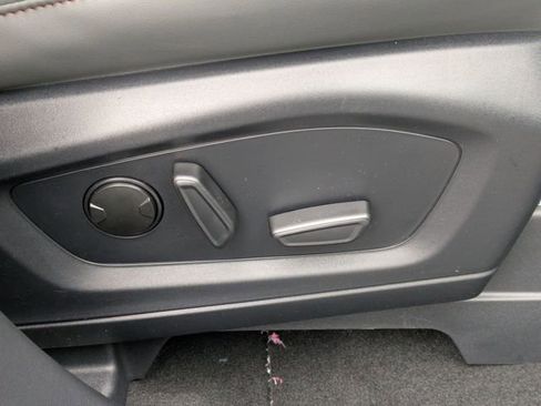 New 2026 Ford Explorer Active w/ Active Comfort Package image 39