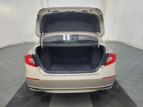 Used 2020 Honda Accord LX image 29