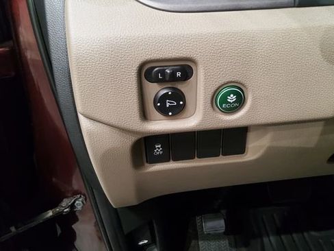 Used 2018 Honda Pilot EX-L image 28