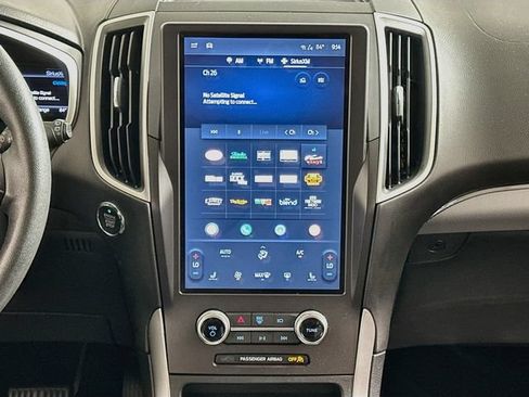 Used 2021 Ford Edge SEL w/ Convenience Package FWD image 14